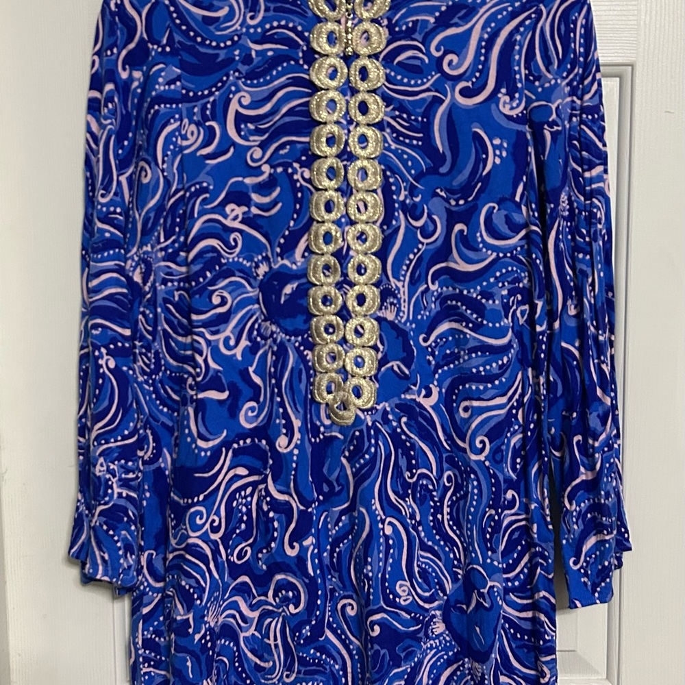 Lilly Pulitzer Blue and Pink Patterned Tunic with Gold Embellishment